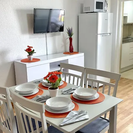 Apartbeach Nuevo Alboran 617 Con Piscina Апартаменты Салоу